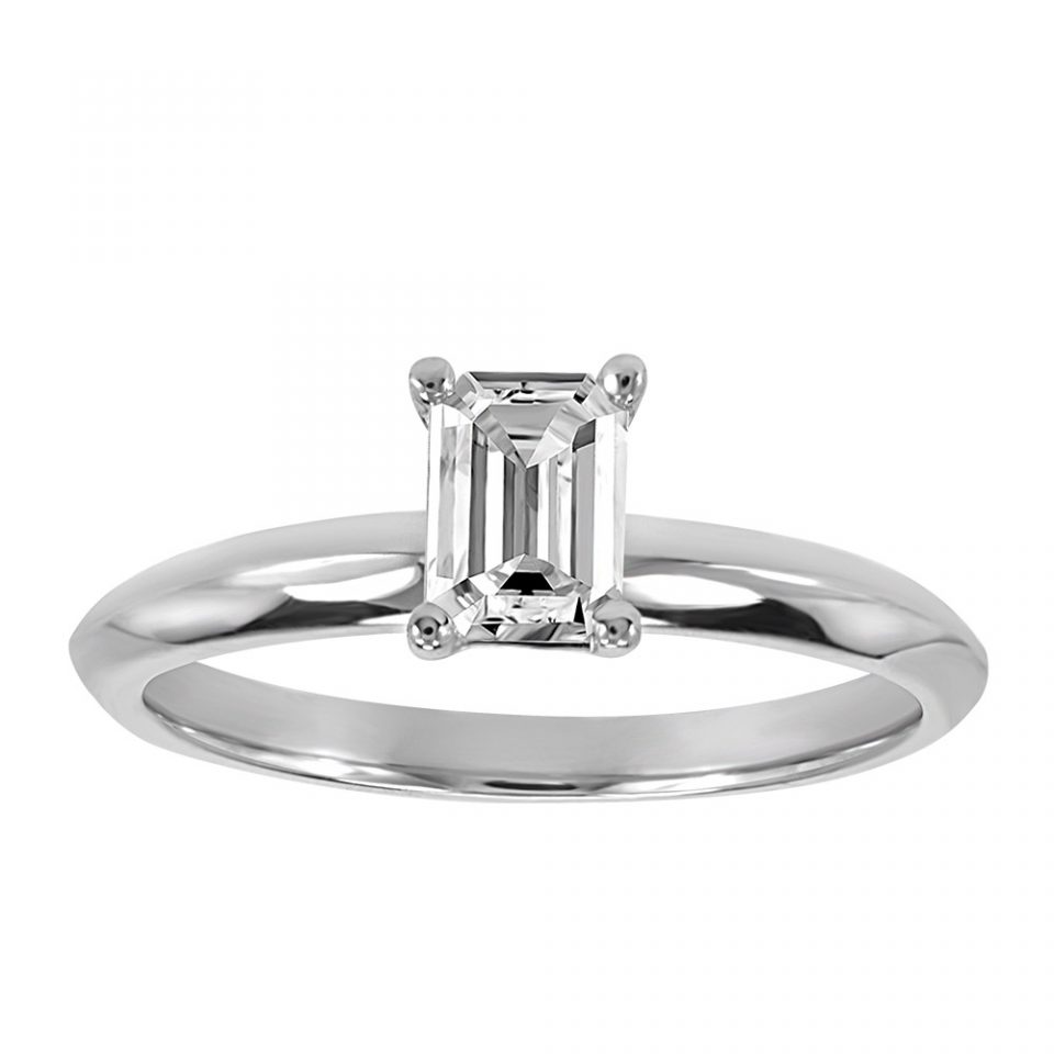 solitaire engagement ring