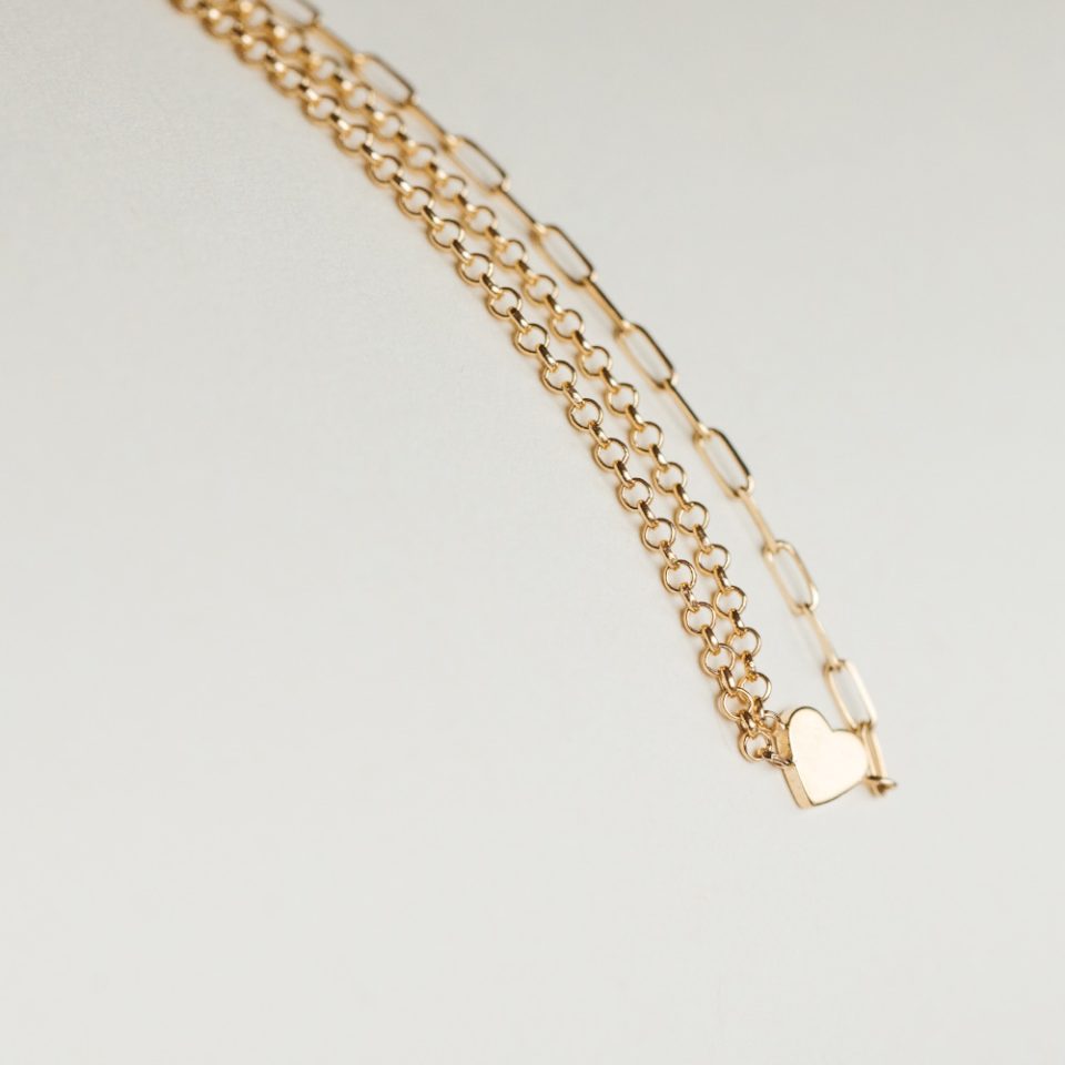 7.5″ Paperclip / Rolo Chain Mini Heart Bracelet in 10kt Yellow Gold